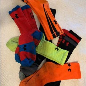 Used LOT of Under Armour socks